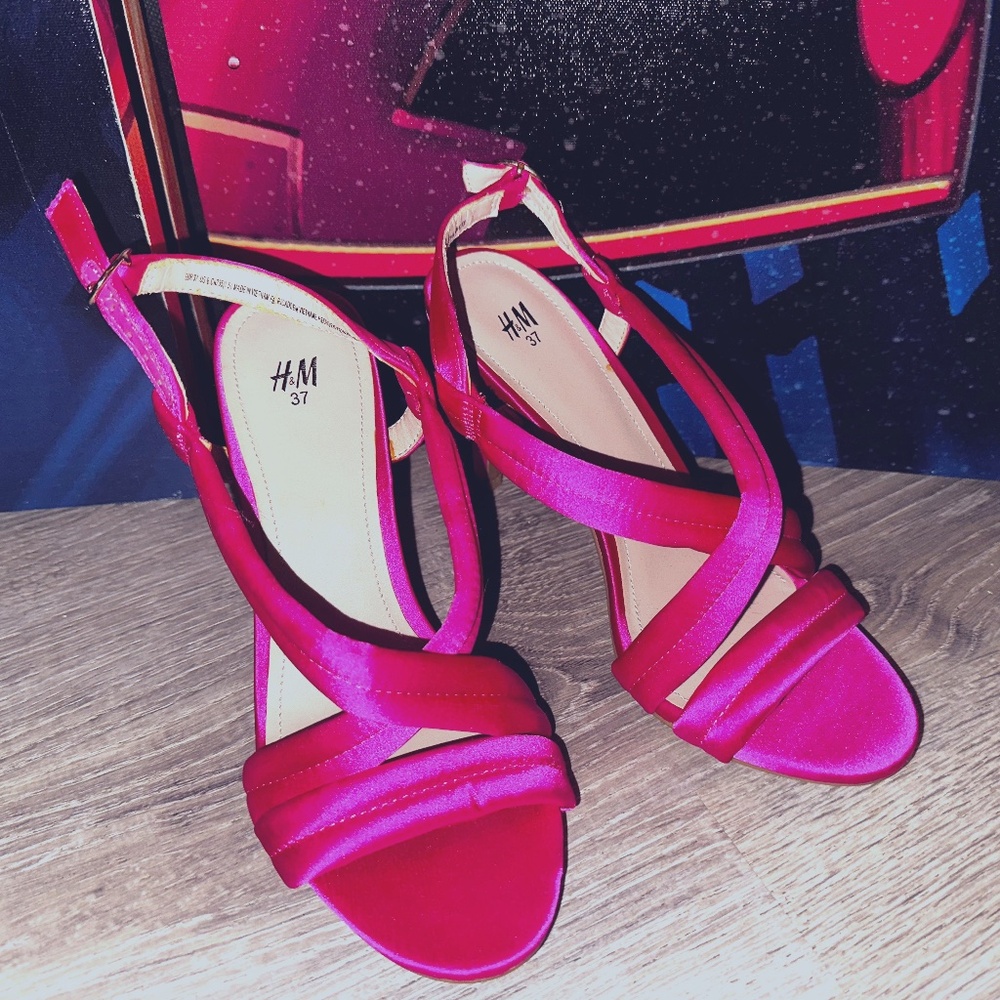 Crossover Heels Brand New Size 6 H&M